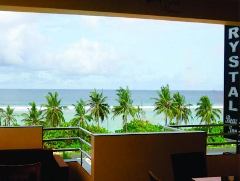 Crystal Beach Inn Malé Buitenkant foto
